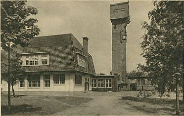 1929: Watertoren in bedrijf